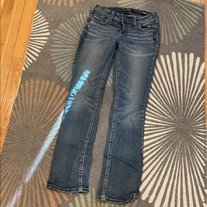SILVER JEANS SUKI SUPER STRETCH 26/33** INSEAM IS 31”